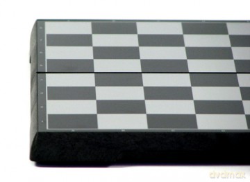 Zestaw gier magn. 2 w 1 czarno-biały 31 cm (4852-B) [GRA PLANSZOWA]