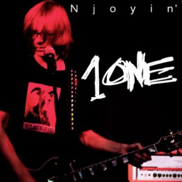 1 One: Njoyin [CD]