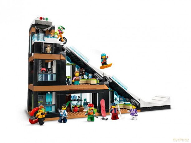 LEGO City Centrum narciarskie i wspinaczkowe (60366) [KLOCKI]