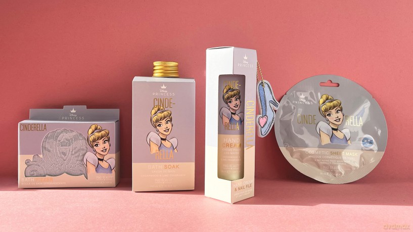 Mad Beauty Princess Cinderella bath foam (Bath Soak) 300 ml