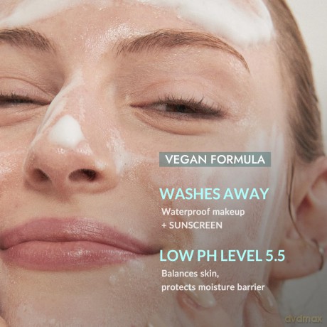 Mizon Hydrating cleansing foam for dry and sensitive skin Cicaluronic (Low Ph Clean sing Foam) 120 ml
