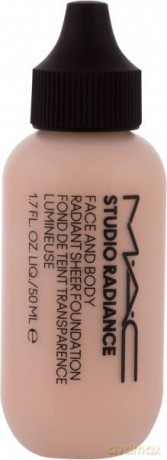 MAC Cosmetics Waterproof make-up Studio Radiance (Face and Body Radiant Sheer Foundation) 50 ml - Shade: N1