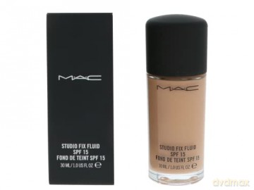 MAC Cosmetics Liquid Matting Makeup Studio Fix (Fluid) 30 ml - Shade: NW 18