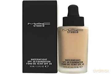 MAC Cosmetics Liquid makeup Studio Waterweight SPF 30 (Foundation) 30 ml - Shade: NC15