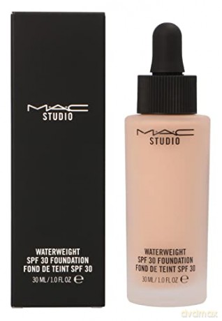 MAC Cosmetics Liquid makeup Studio Waterweight SPF 30 (Foundation) 30 ml - Shade: NC20