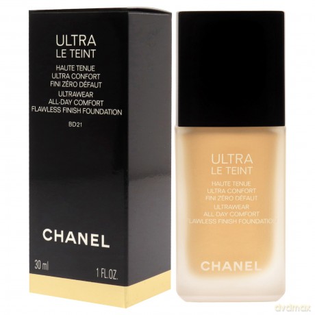Chanel Long-lasting liquid makeup Ultra Le Teint Fluide (Flawless Finish Foundation) 30 ml - Shade: BD21