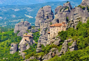 CASTOR 2000 Meteora Monasteries 200306 [PUZZLE]