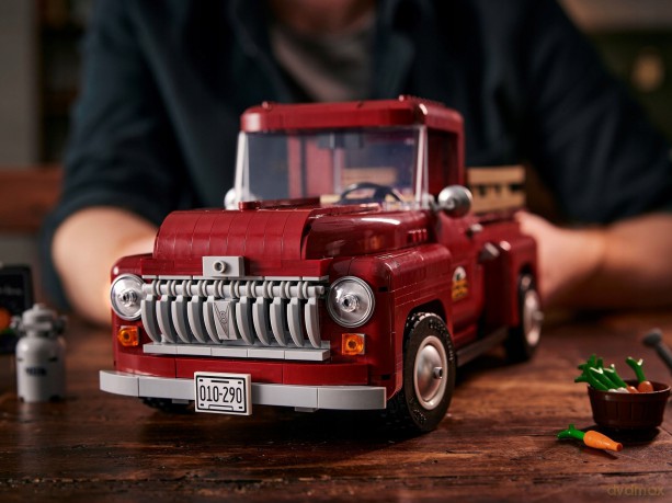 LEGO Icons Pickup (10290) [KLOCKI]