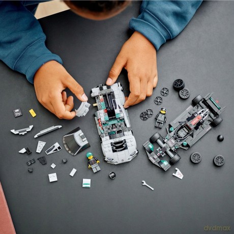 LEGO Speed Champions Mercedes-AMG F1 W12 E Performance i Mercedes-AMG ONE (76909) [KLOCKI]