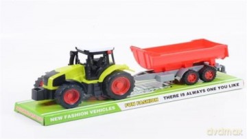 Traktor z przyczepą