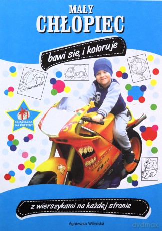 Mały chłopiec bawi się i koloruje [KSIĄŻKA]