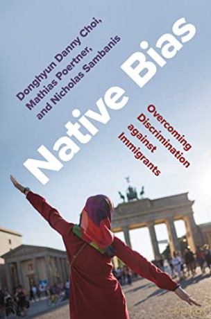 Native Bias 8211 Overcoming Discrimi - Donghyun Danny Choi [KSIĄŻKA]