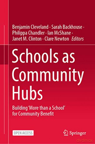 Schools As Community Hubs - Benjamin Cleveland [KSIĄŻKA]