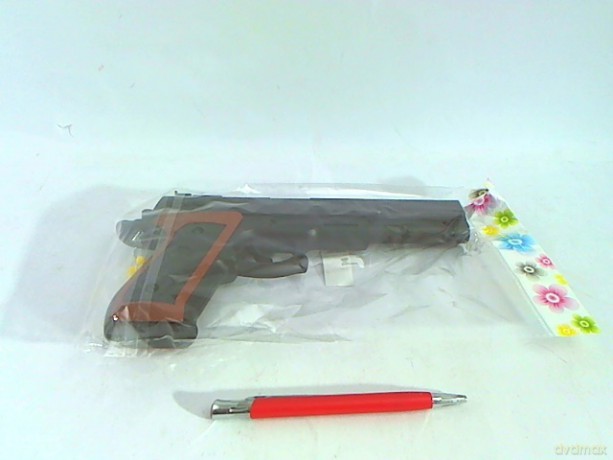 Pistolet na kulki A64 81244