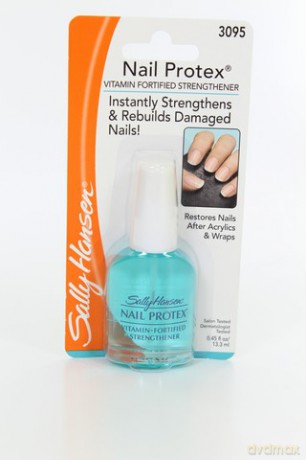 Sally Hansen Nail Protex Preparat do regeneracji paznokci z witaminą E i prowitaminą B5 13ml [KOSMETYKI]