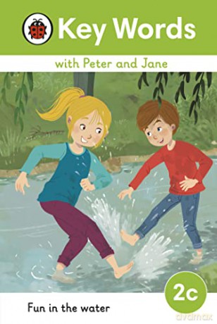 Key Words with Peter and Jane Level 2c - Fun In the Water - Ladybird [KSIĄŻKA]