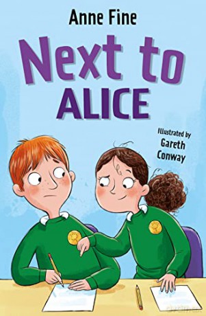 Next to Alice - Alice Fine [KSIĄŻKA]