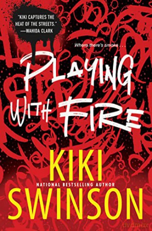 Playing with Fire - Kiki Swinson [KSIĄŻKA]