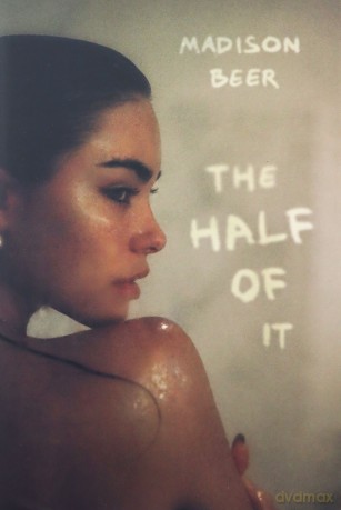 The Half of It: A Memoir - Anon9780063237698 [KSIĄŻKA]
