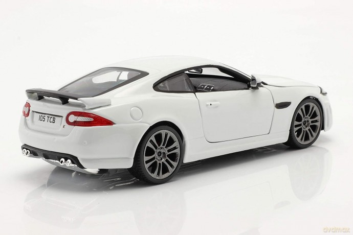 Jaguar XKR-S white 1:24