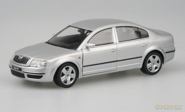 ABREX Skoda Superb 124AB003A [MODELARSTWO]