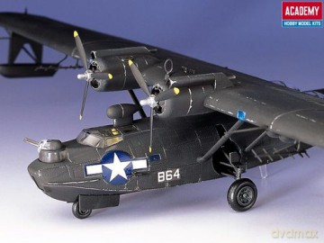 ACADEMY PBY5A Blackcat Catalina 2137 [MODELARSTWO]