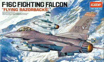 ACADEMY F16C Fighting Falcon 12204 [MODELARSTWO]