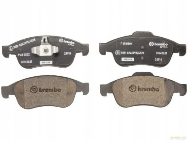 Zestaw klocków hamulcowych, hamulce tarczowe Brembo P 68 050X Renault Nissan Dacia