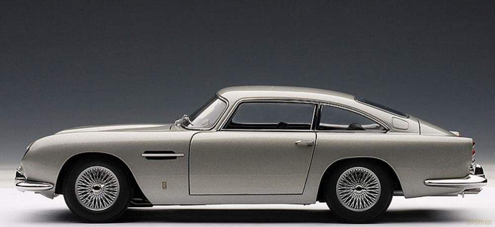 AUTOART Aston Martin DB5 (silver) 70211 [MODELARSTWO]