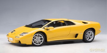 AUTOART Lamborghini Diablo 6.0 (yelllow) 74526 [MODELARSTWO]