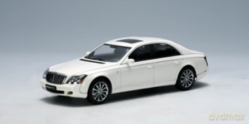 AUTOART Maybach 57 S 2005 (white) 56157 [MODELARSTWO]