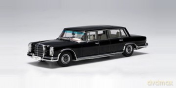 AUTOART MercedesBenz 600 LWB (black) 56197 [MODELARSTWO]