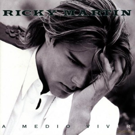 Ricky Martin: A Medio Vivir [CD]