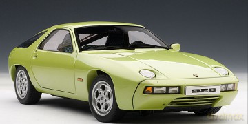 AUTOART Porsche 928 77904 [MODELARSTWO]