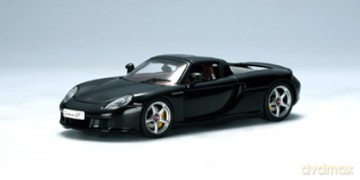 AUTOART Porsche Carrera GT (black) 58042 [MODELARSTWO]
