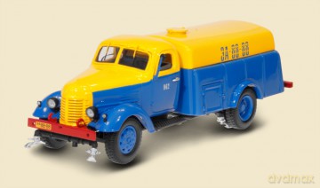 DIP MODELS ZIS150PM8 Cleaning Street 115003 [MODELARSTWO]