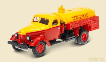 DIP MODELS ZIS150TZM150 Fuel Tanker 115002 [MODELARSTWO]