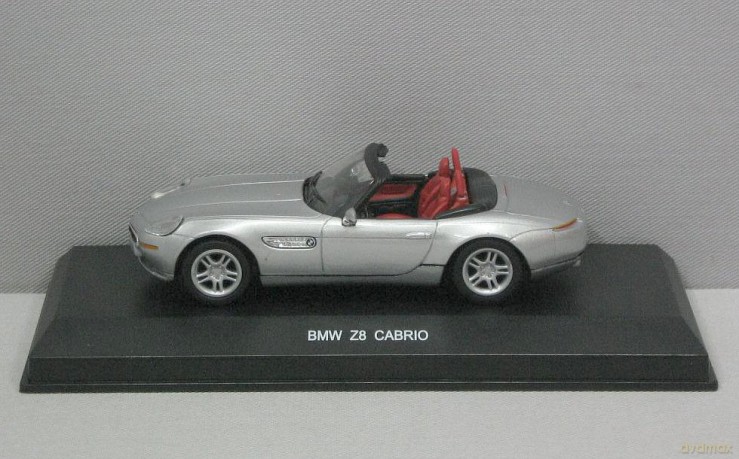 EDISON BMW Z8 Cabrio 2002 (silver) 841421 [MODELARSTWO]