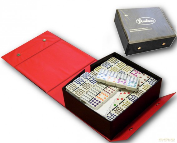 GRAPET Domino Kolorowe 119 szt w etui 15XVCD [GRA]