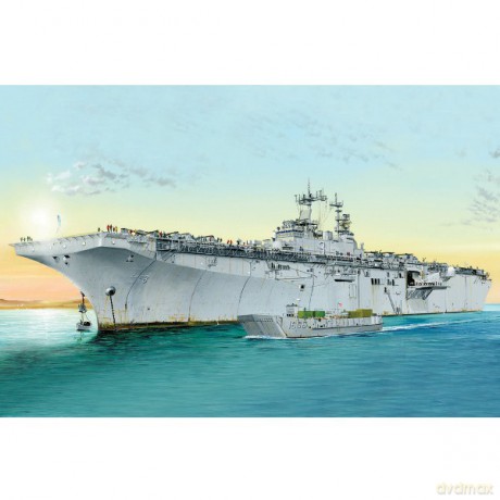 HOBBY BOSS USS Kearsarge LHD3 83404 [MODELARSTWO]
