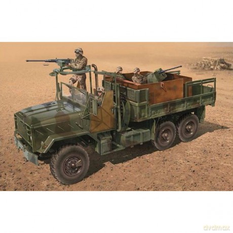 ITALERI U.S. Armoured Gun Truck 6503 [MODELARSTWO]