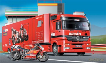 ITALERI Ducati Racing Team with Bike 3815 [MODELARSTWO]