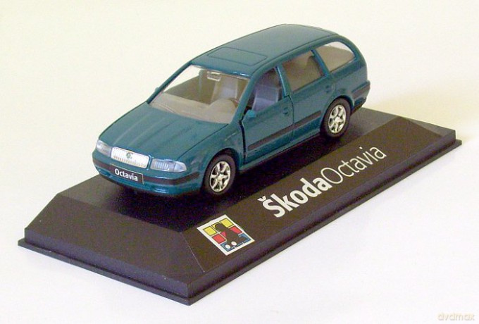KADEN Skoda Octavia Combi 0558R [MODELARSTWO]