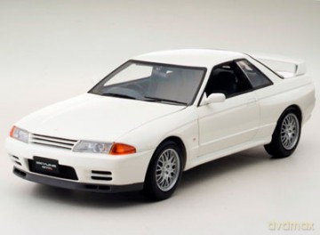 KYOSHO Nissan Skyline R32 GTR VSpec 08365W [MODELARSTWO]