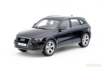 KYOSHO Audi Q5 (deep sea blue) 09241DB [MODELARSTWO]
