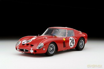 KYOSHO Ferrari 250 GTO #24 Le Mans 1963 08432C [MODELARSTWO]