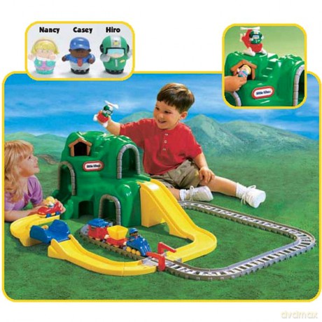 LITTLE TIKES ZESTAW DRÓG I SZYN 42520070 [ZABAWKA]