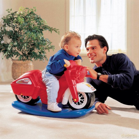 LITTLE TIKES MOTOR NA BIEGUNACH 170850E5 [ZABAWKA]