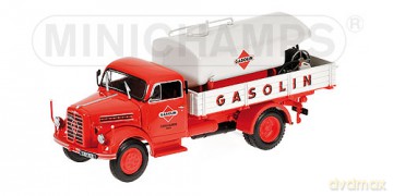 MINICHAMPS Borgward B4500 Pritsche 1954 439017060 [MODELARSTWO]