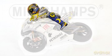 MINICHAMPS Figurine Sitting Valentino 312090146 [MODELARSTWO]